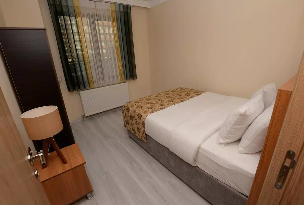 hotel corner van turkey_shabavizparvaz_05.jpg